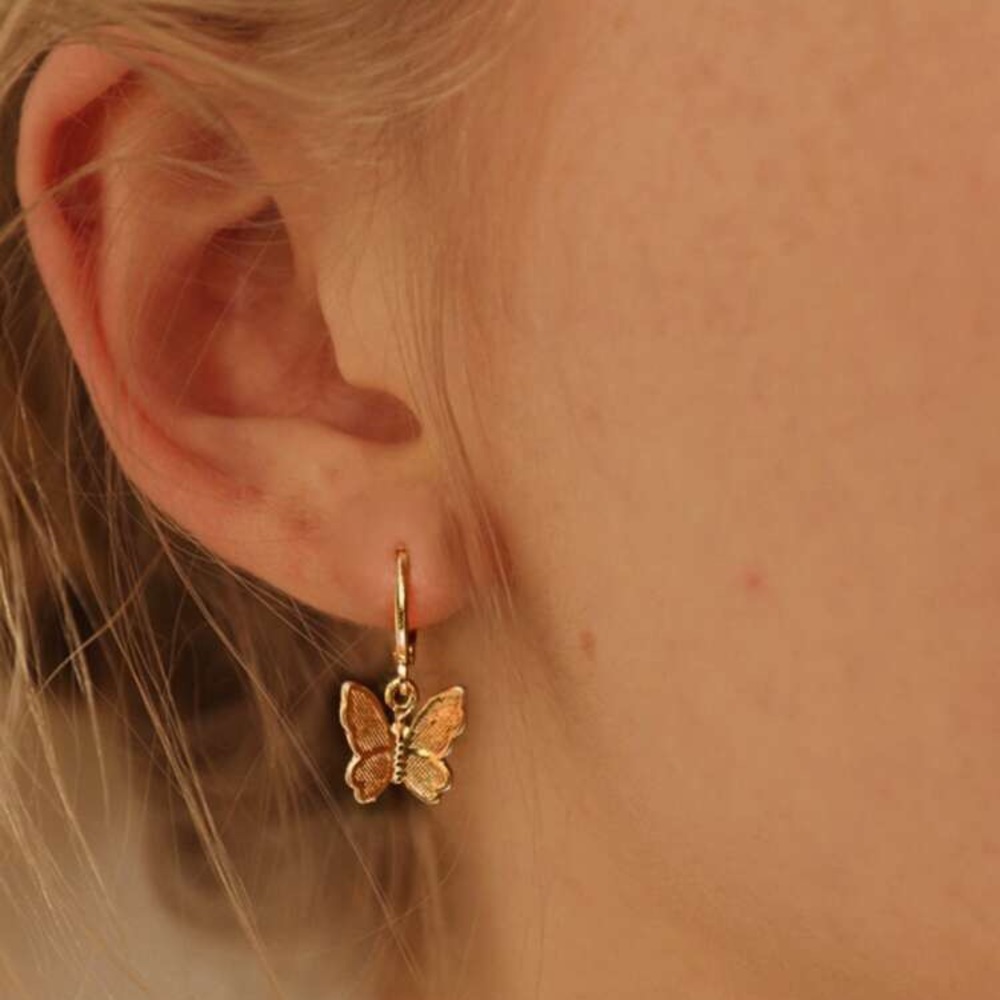 COPY - brandy butterfly earrings 🦋